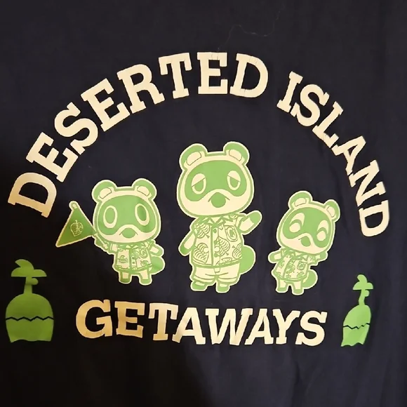 Deserted Island Getaways Black Tee - Picture 3 of 4